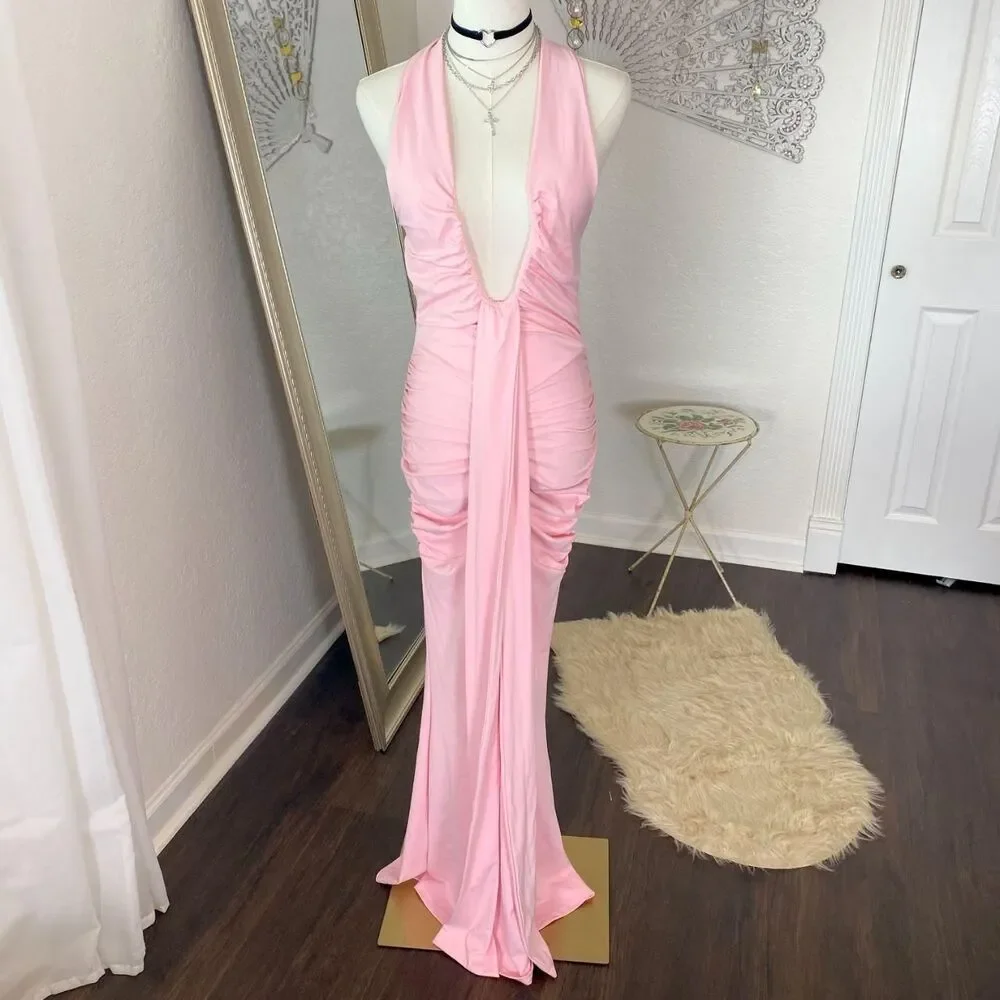 Nwot Light Pink Scrunched Trumpet Mermaid Deep Cutout Maxi Evening Dress M